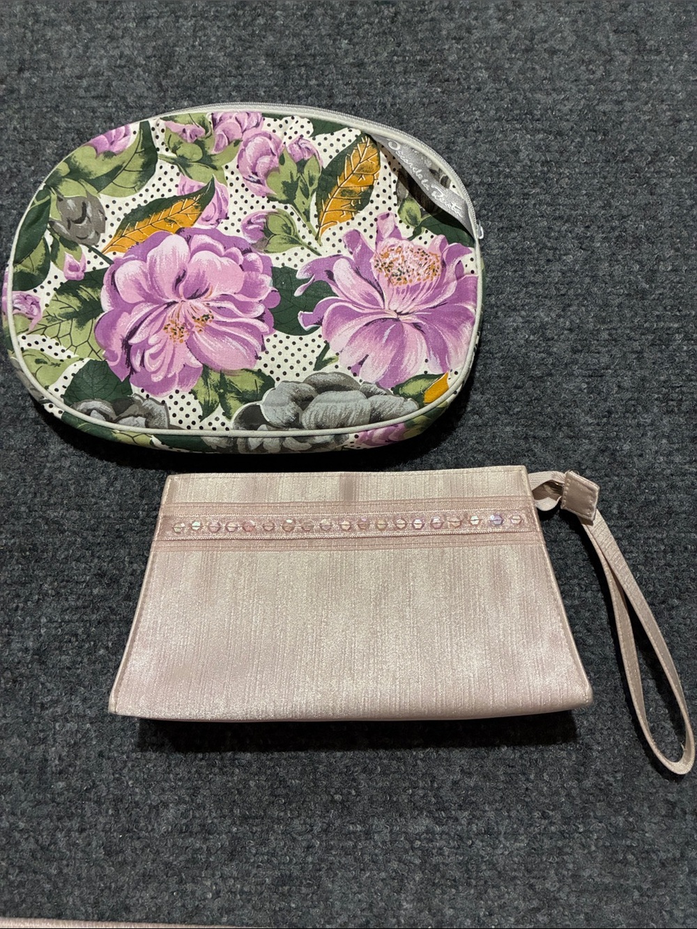 ❤️ 2/$10 Floral Purple Cosmetic Pouch & Blush Wristlet Set